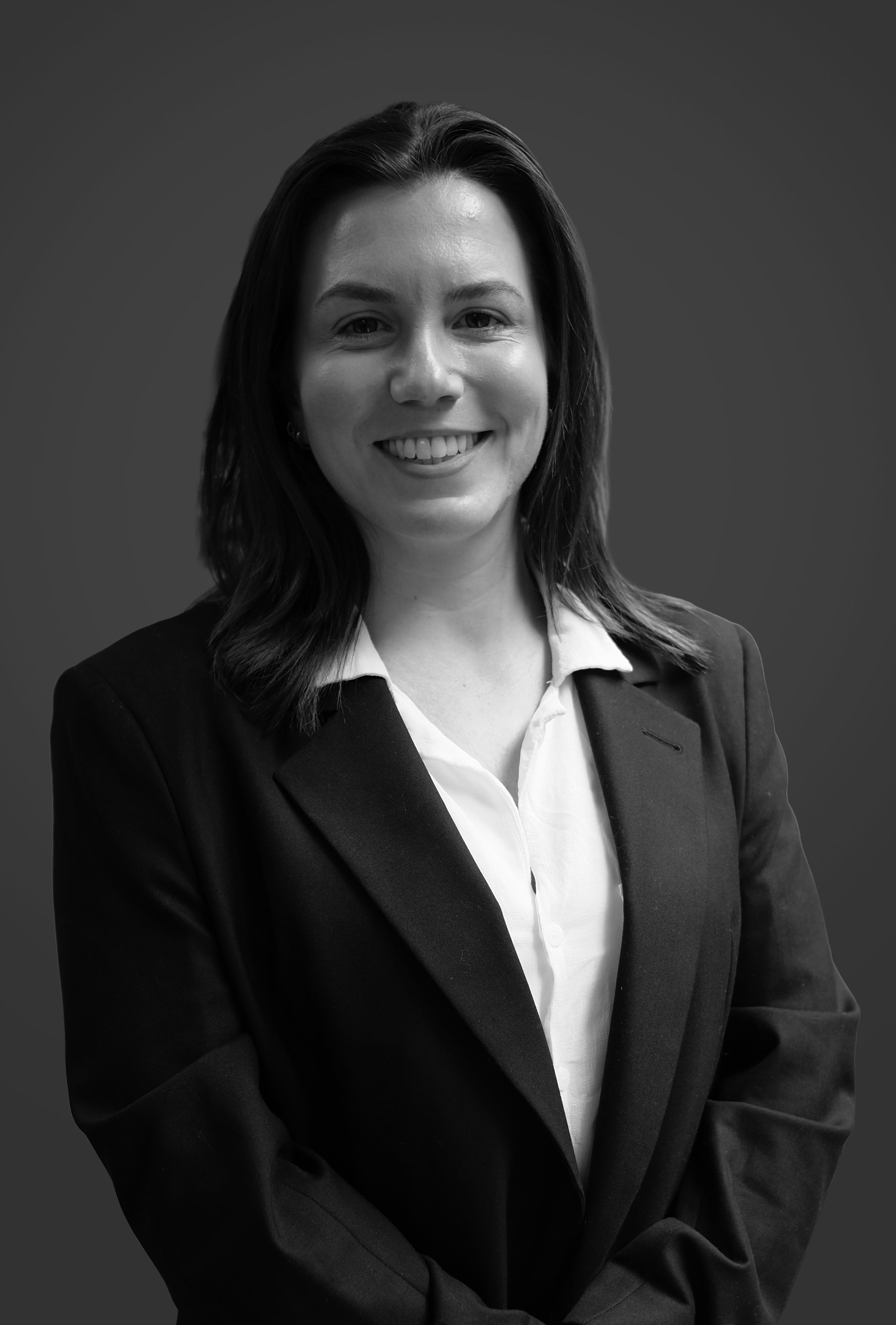 rosanagh-web_headshot_grey.jpg